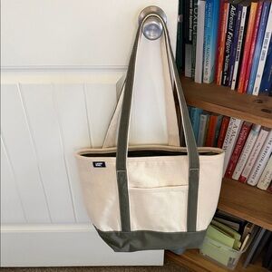 Lands End Medium tote